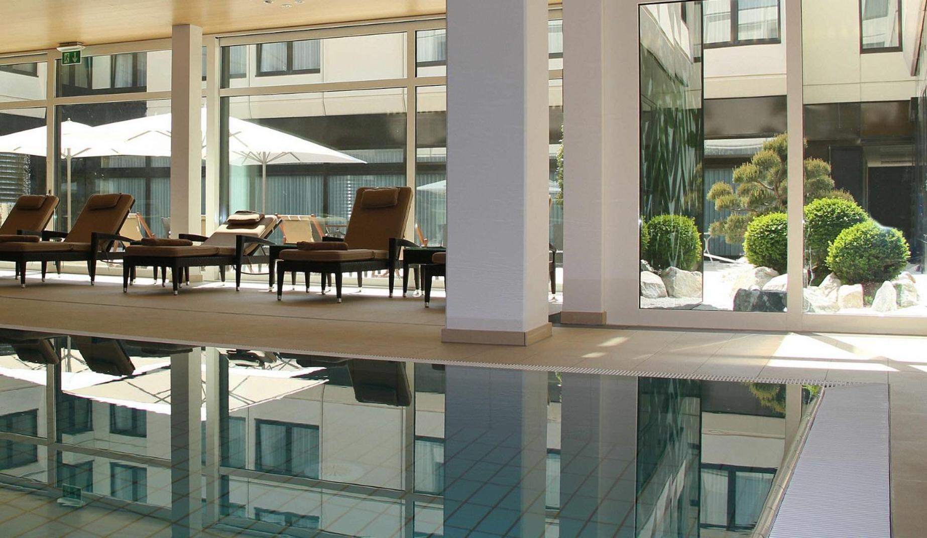 Hotel Ramada Parkhotel 4*